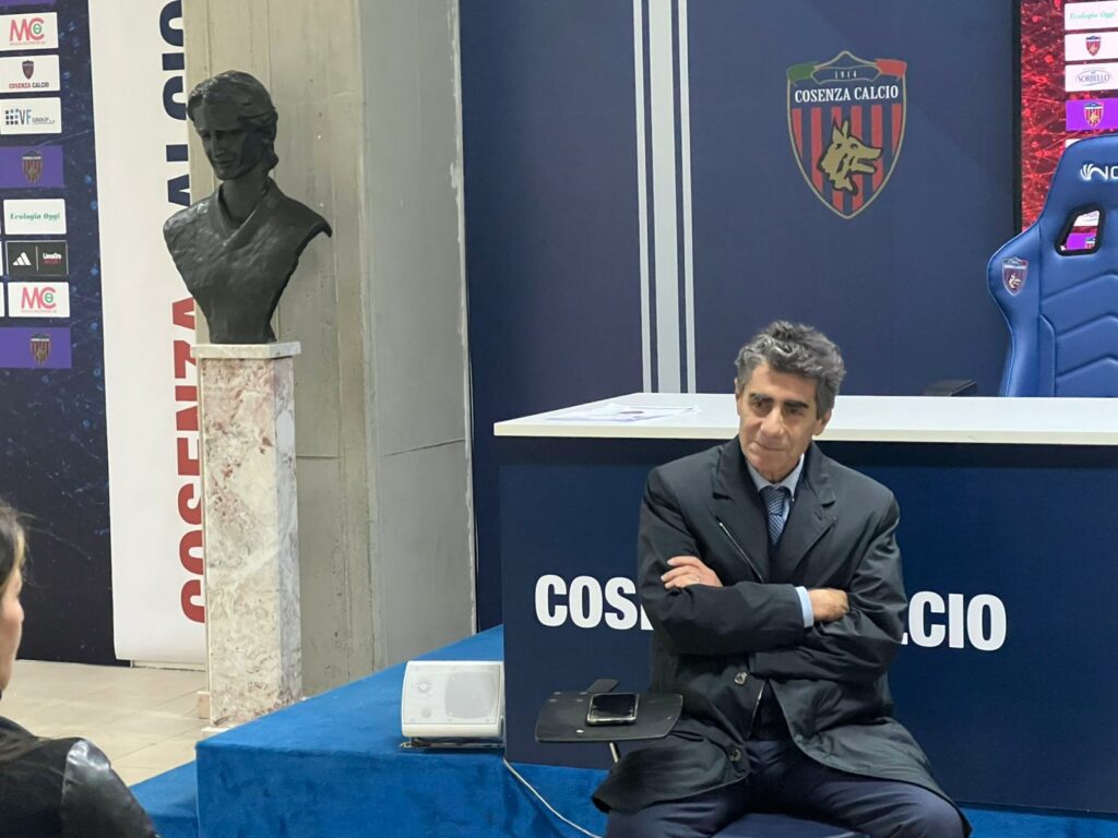 Salvatore Gualtieri sala stampa