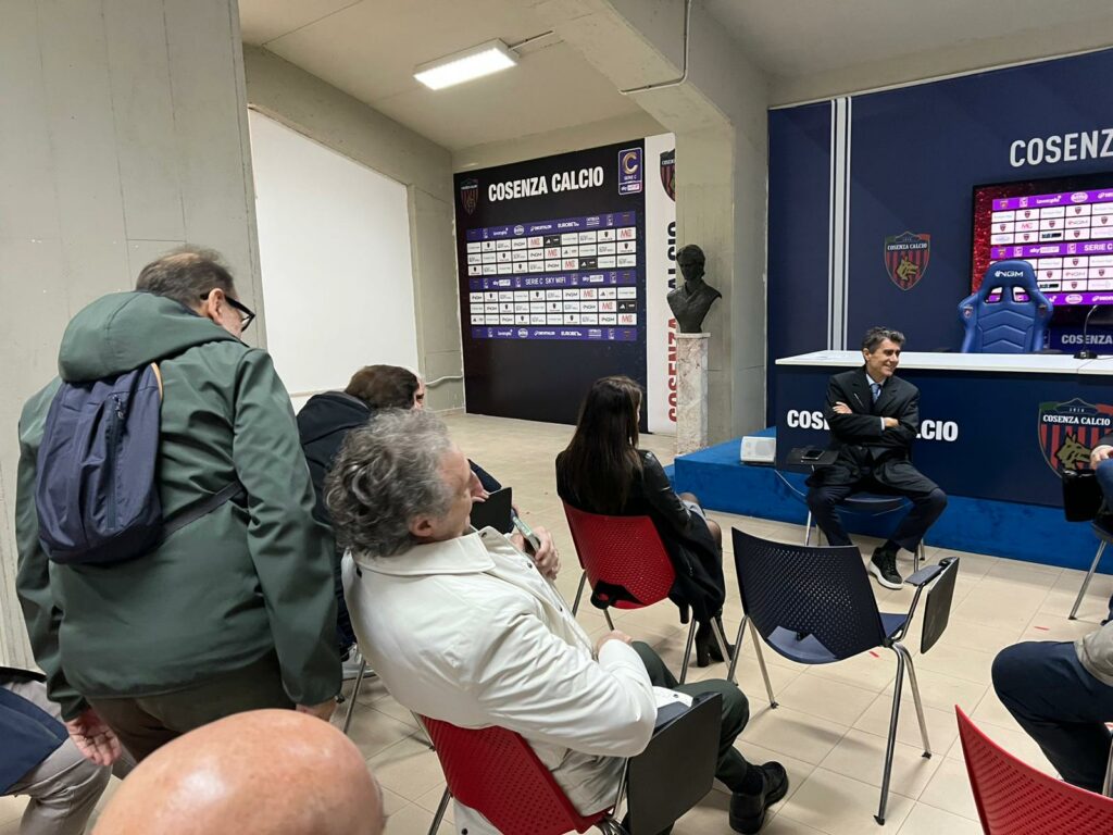 Salvatore Gualtieri sala stampa