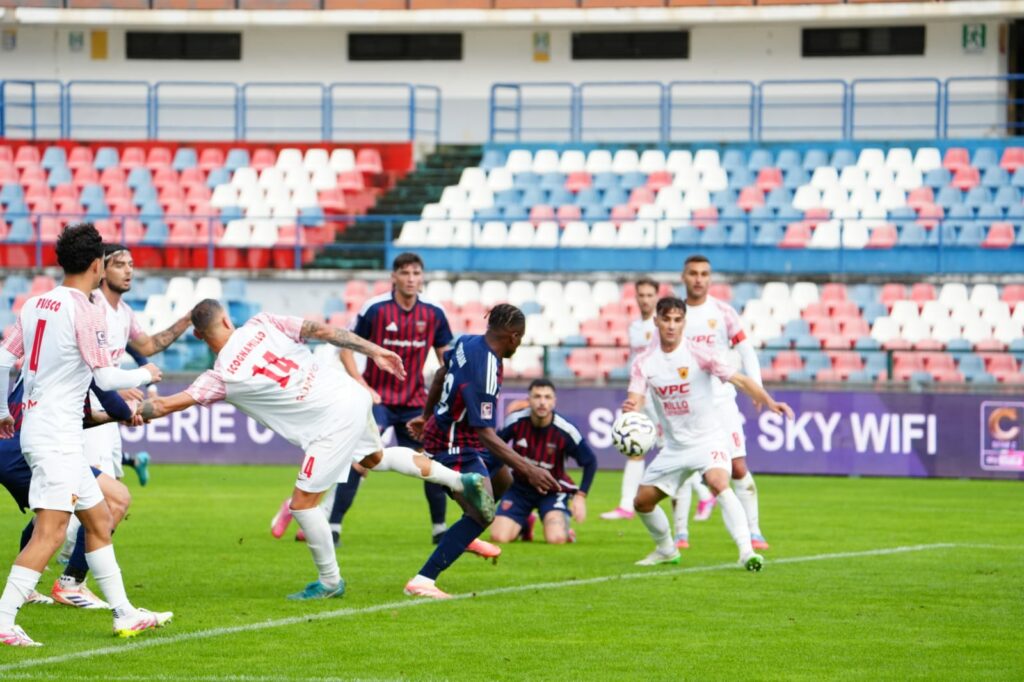 Kouan anticipa Scognamillo 1-1