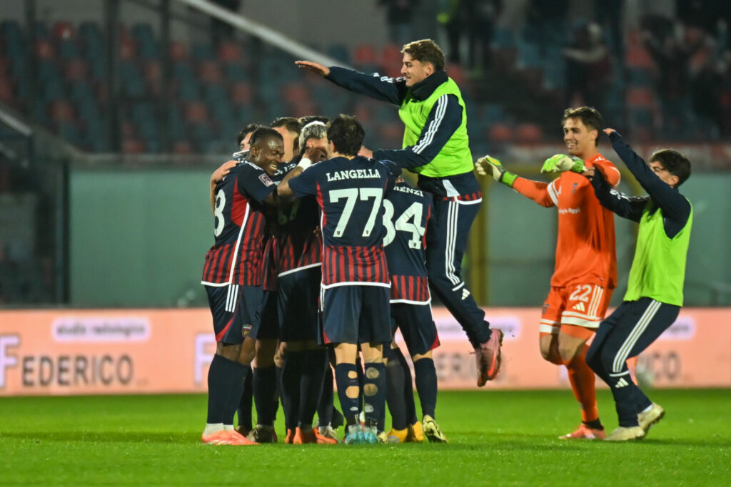 Sofiane Achour festeggiato