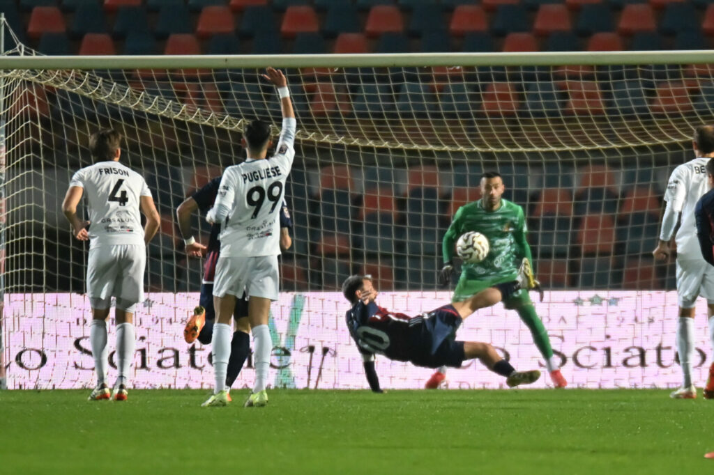 Garritano gol annullato fuorigioco