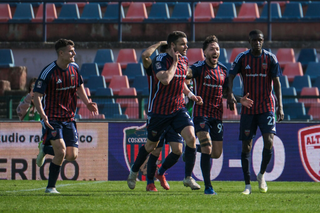 Giacomo Beretta esulta