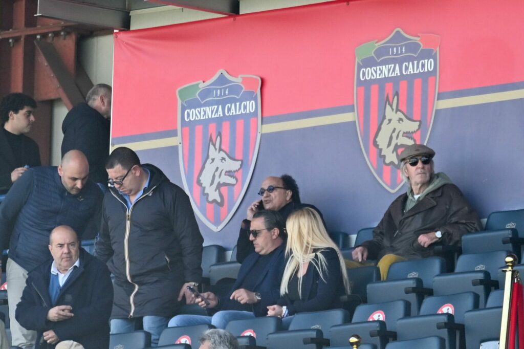 Guarascio in tribuna