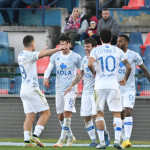 Serie B 2023-2024
Stadio Gigi Marulla
Martedì 26 dicembre 2023
Nella foto: Simone Verdi festeggiato dopo il gol dell'1-2