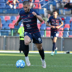 Foto Andrea Rosito 13 Aprile 2024 Cosenza, Italia - sport, calcio - Cosenza vs Palermo - Campionato di calcio Serie BKT 2023/2024 - Stadio-San Vito-Gigi Marulla - Nella foto: Gennaro Tutino