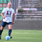 “Sventola fiera la nostra bandiera – Dieci anni senza Gigi Marulla”
19 Luglio 2025
Nella foto: Angelo Aimo